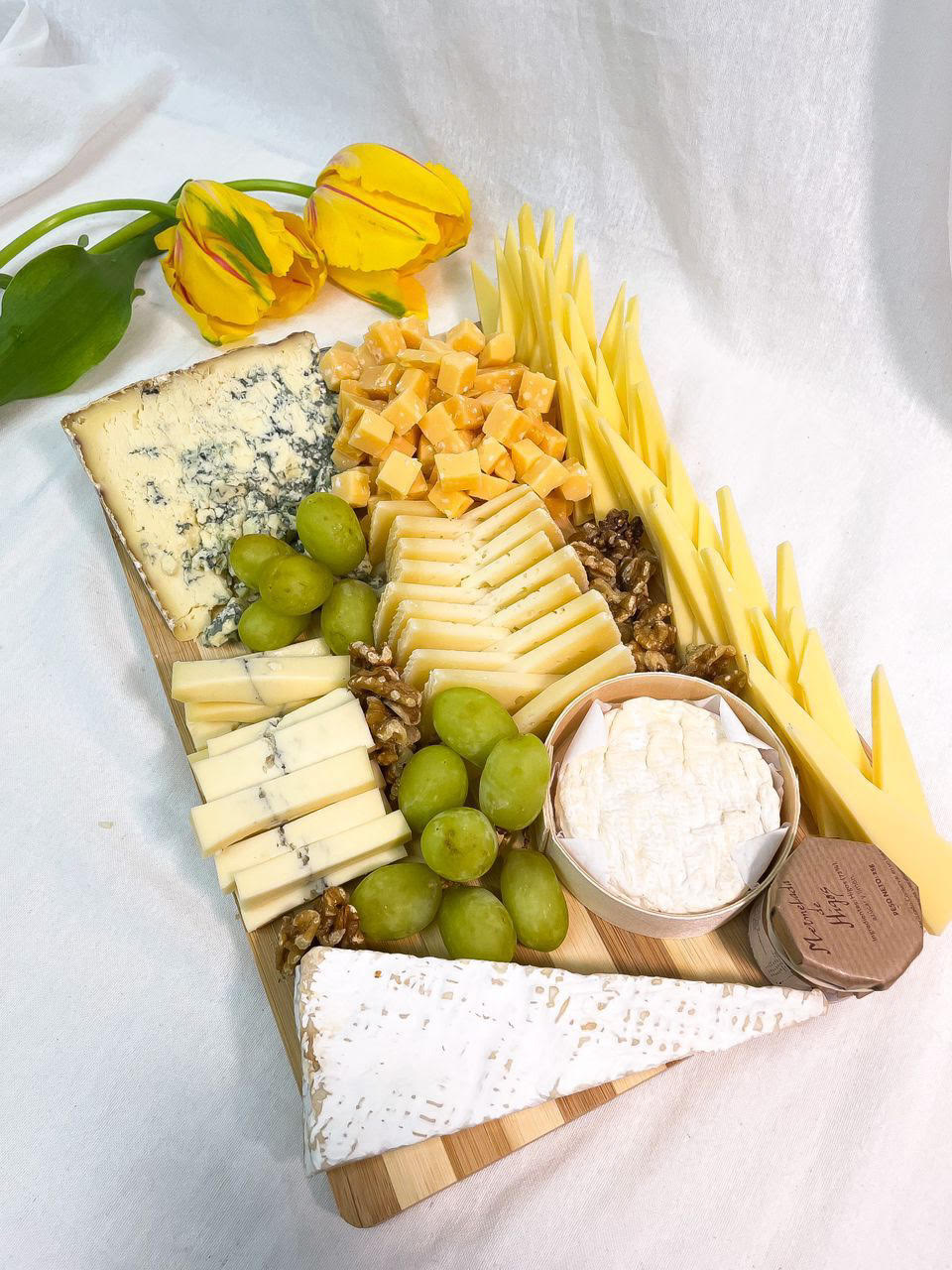 Cómo hacer una tabla de quesos y embutidos – Blog de Cucute